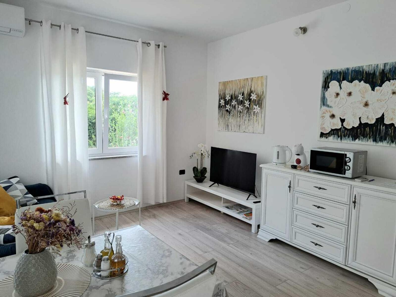 Apartman Melita Galižana Eksteriør bilde